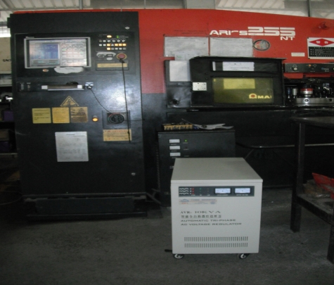 打孔機(jī)折板機(jī)穩(wěn)壓器使用